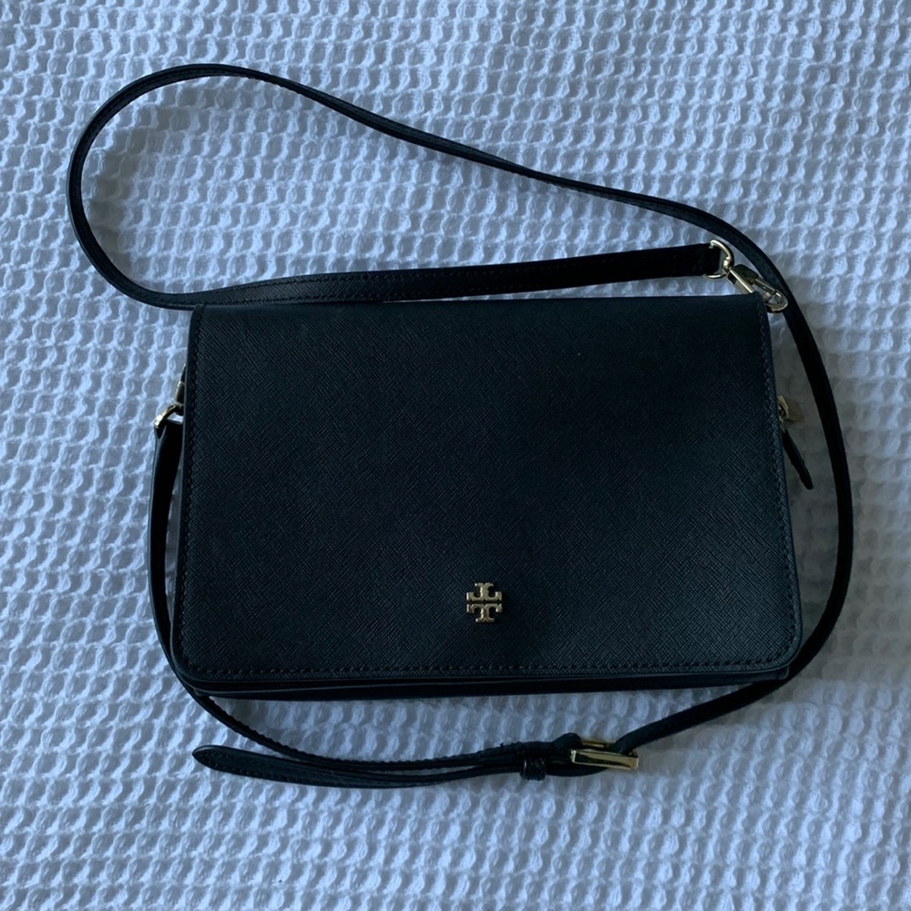9x6 tory burch emerson cross body